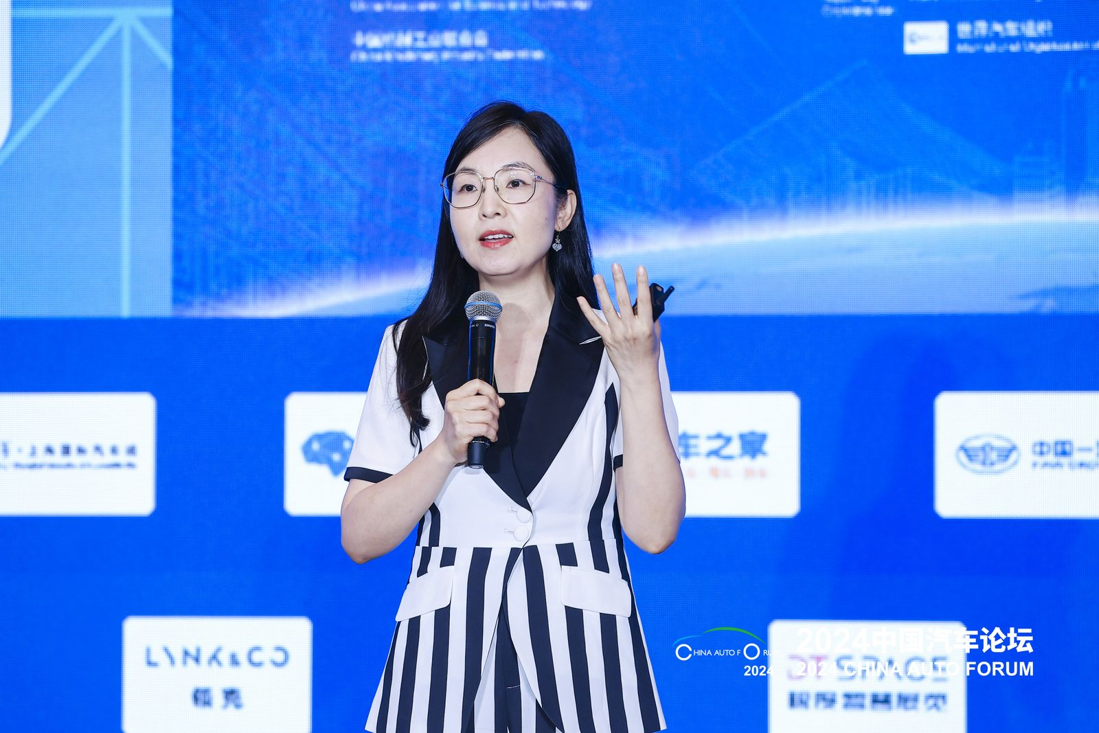 王幸：从好奇走向信任，见证中国汽车“智造”新魅力